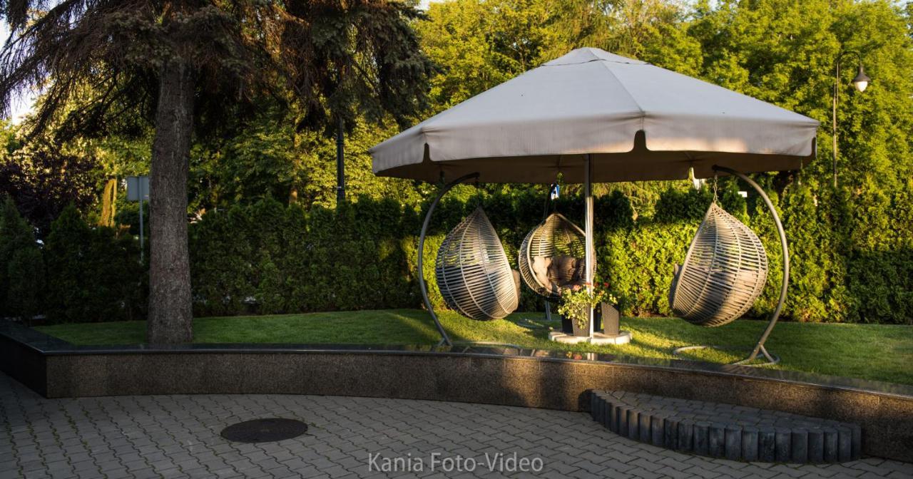 Miejsca Noclegowe I Restauracja Kaminski Kepno Bagian luar foto